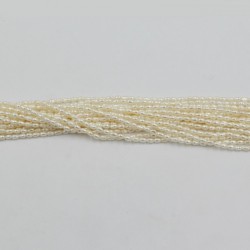 Perles d'Eau Douce ''Grain de Riz'' Blanches Ø 2.5/3.0mm