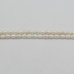 Perles d'Eau Douce ''Grain de Riz'' Blanches Ø 5/6mm