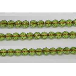 60 perles verre facettes peridot trou cuivre 4mm
