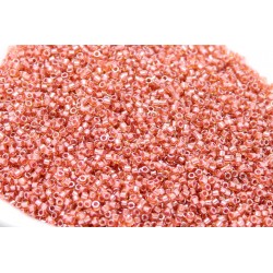 50 grs MIYUKI Delica Beads 11/0 (2mm) saumon