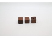 500 cubes bois marron fonce 6 mm
